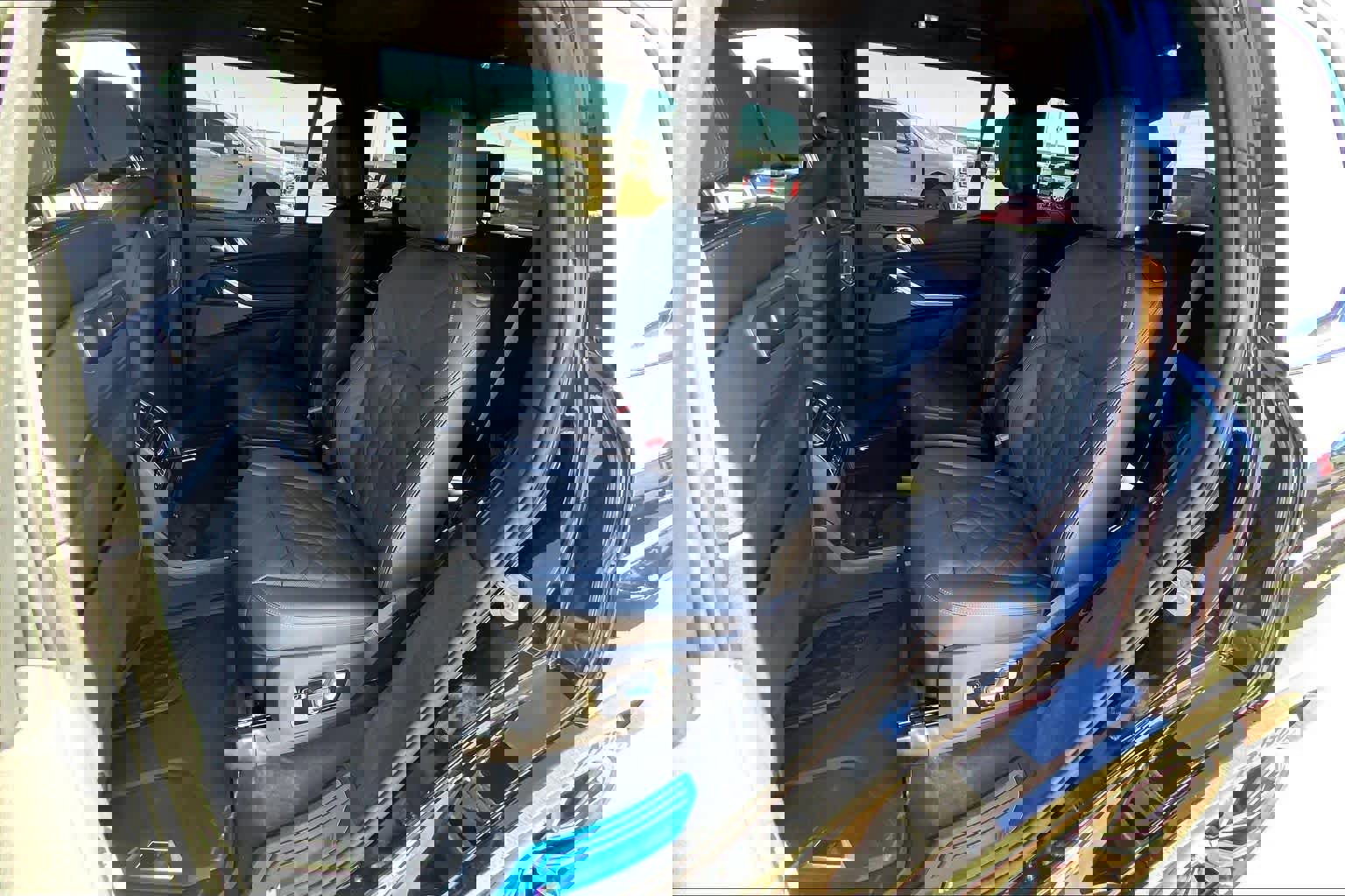 Used 2025 BMW X7 xDrive40i w/ Executive Package image 20