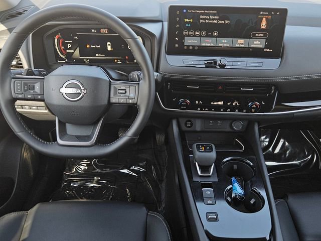 Used 2026 Nissan Rogue SL FWD image 20
