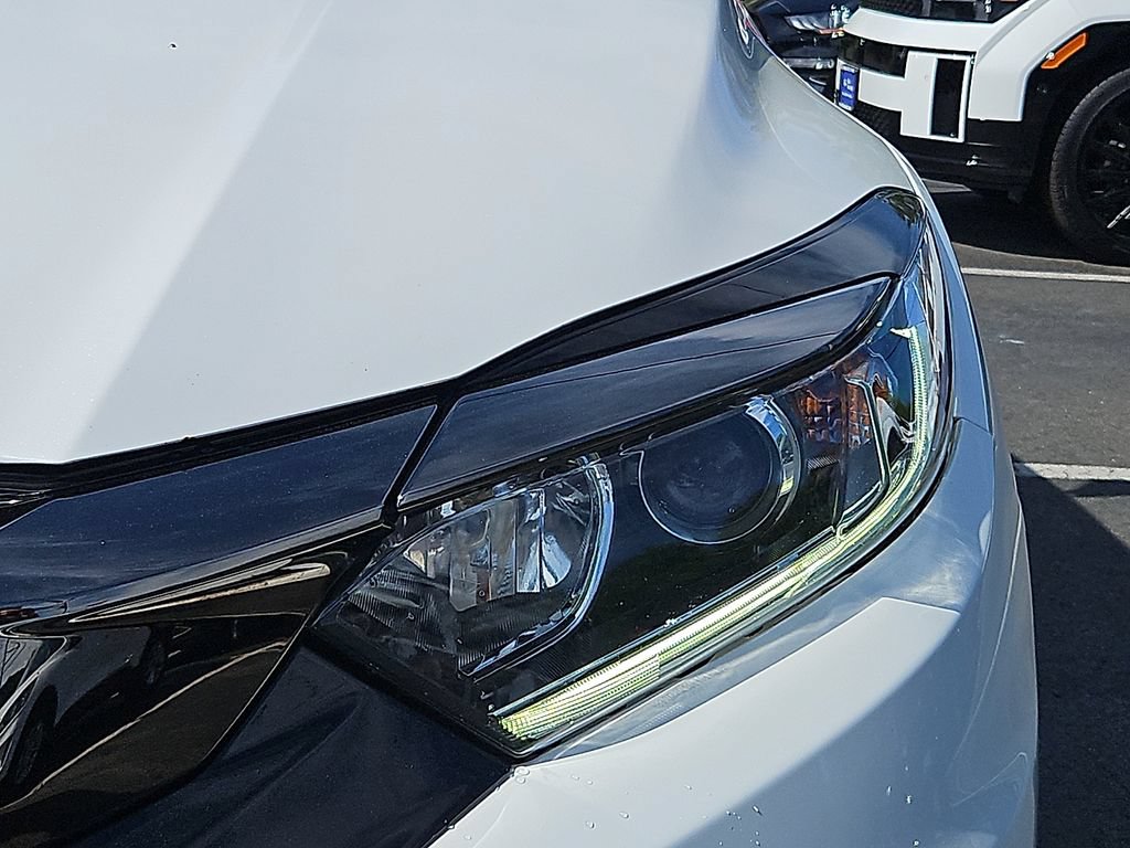 Used 2022 Honda HR-V Sport image 9