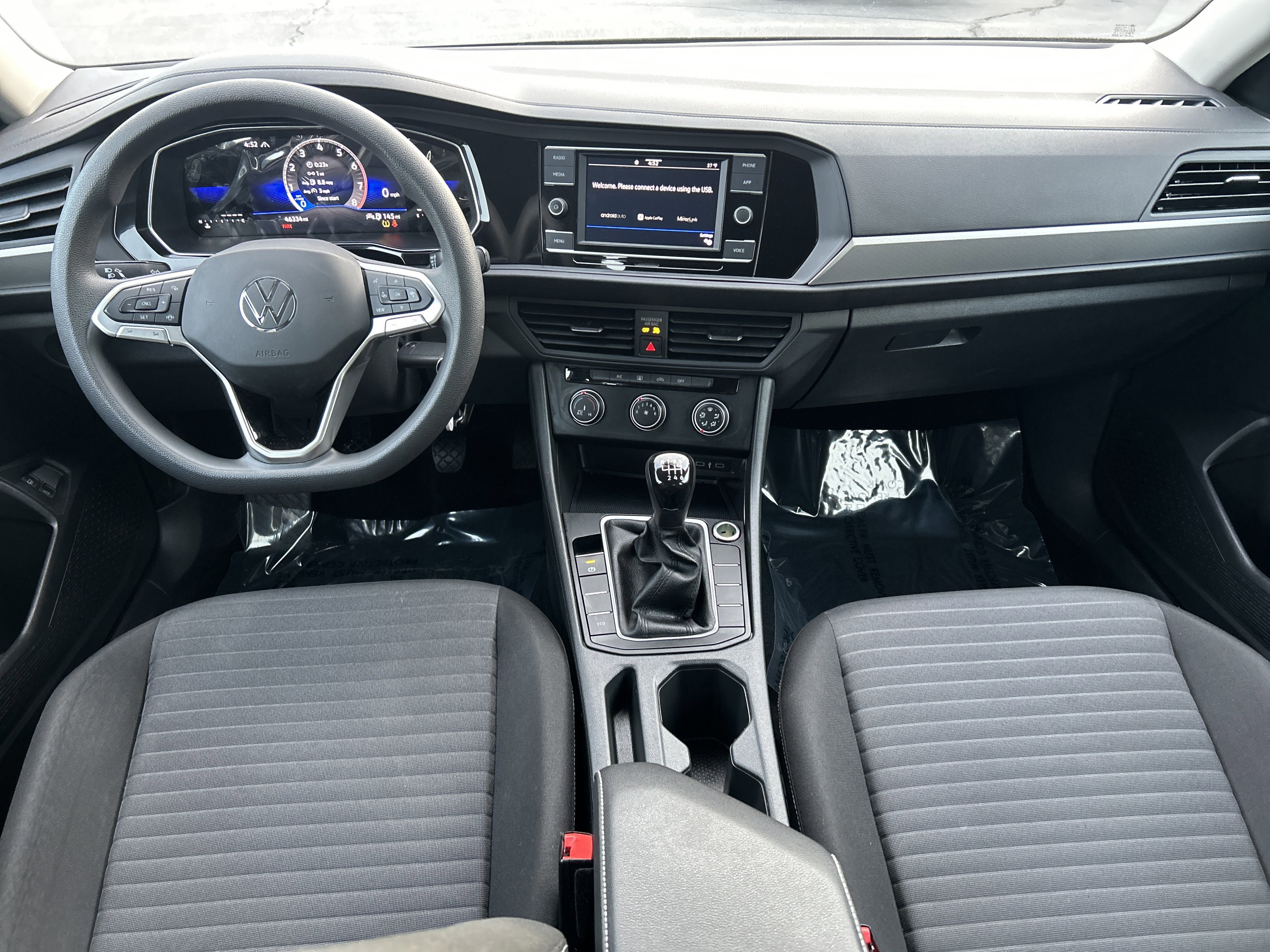 Used 2023 Volkswagen Jetta S image 18