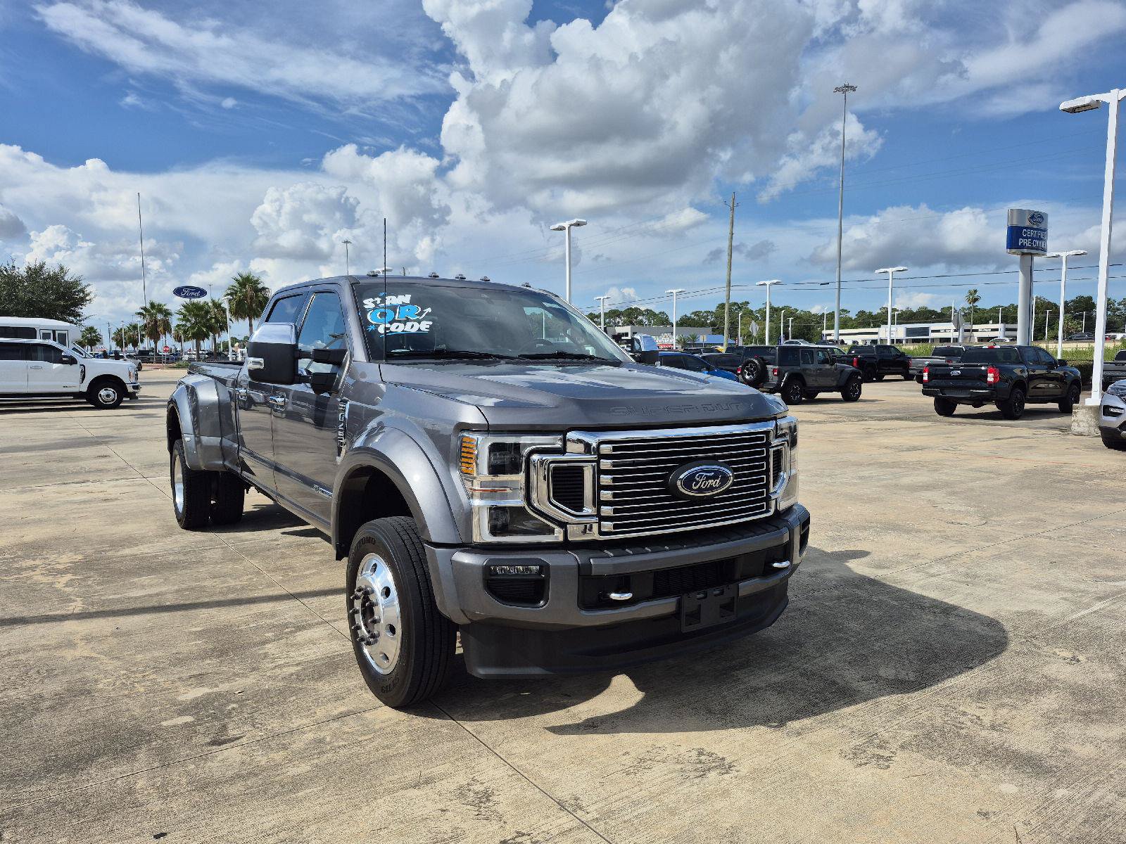 Certified 2022 Ford F450 Platinum w/ FX4 Off-Road Package AWD/4WD image 21