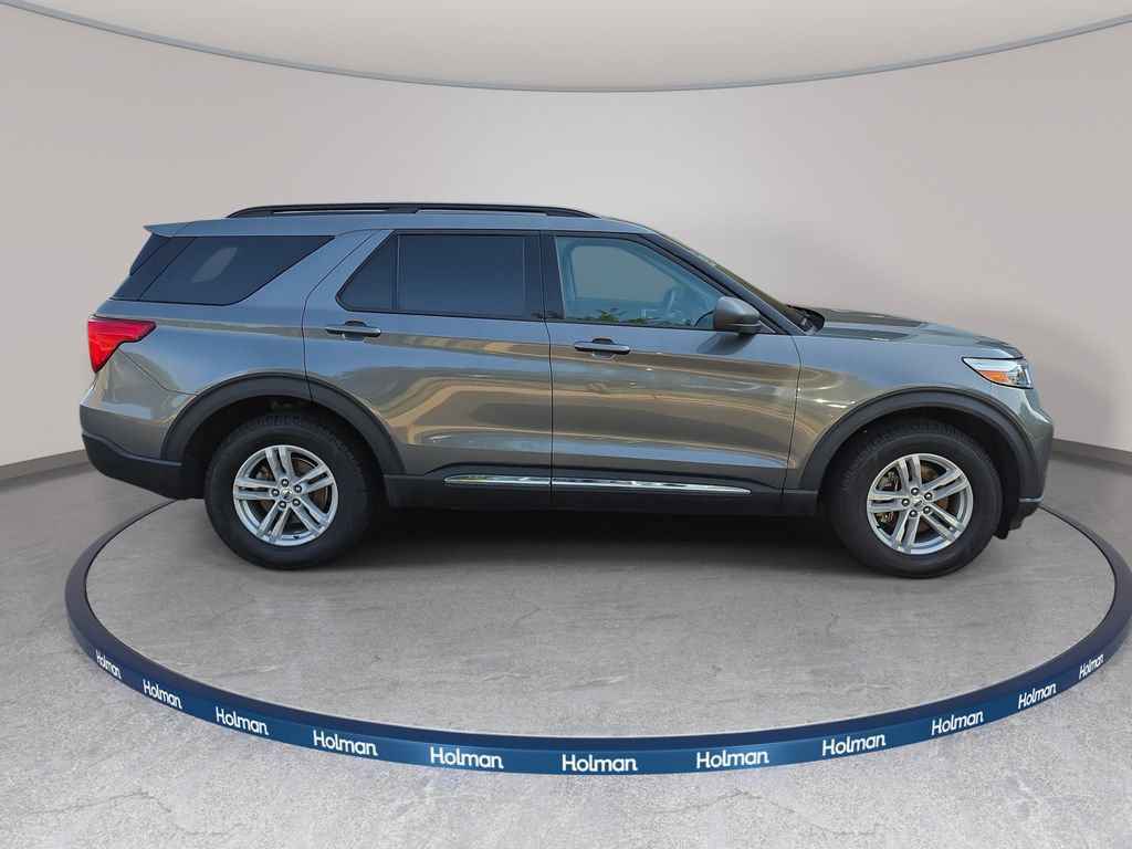 Certified 2023 Ford Explorer XLT AWD/4WD image 4
