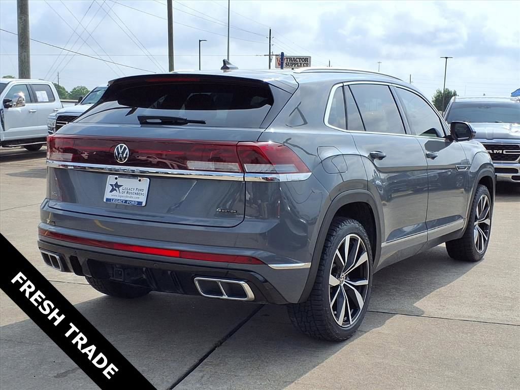 Used 2024 Volkswagen Atlas Cross Sport SEL Premium R-Line AWD/4WD image 2