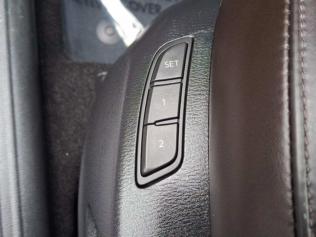 Used 2023 MAZDA CX-5 Signature image 14