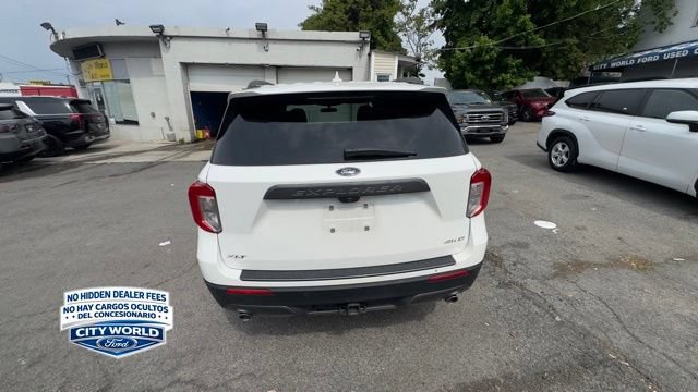 Certified 2023 Ford Explorer XLT w/ Equipment Group 202A AWD/4WD image 3