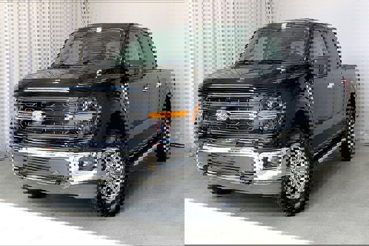 Certified 2025 Ford F150 XLT w/ Equipment Group 301A Standard image 12