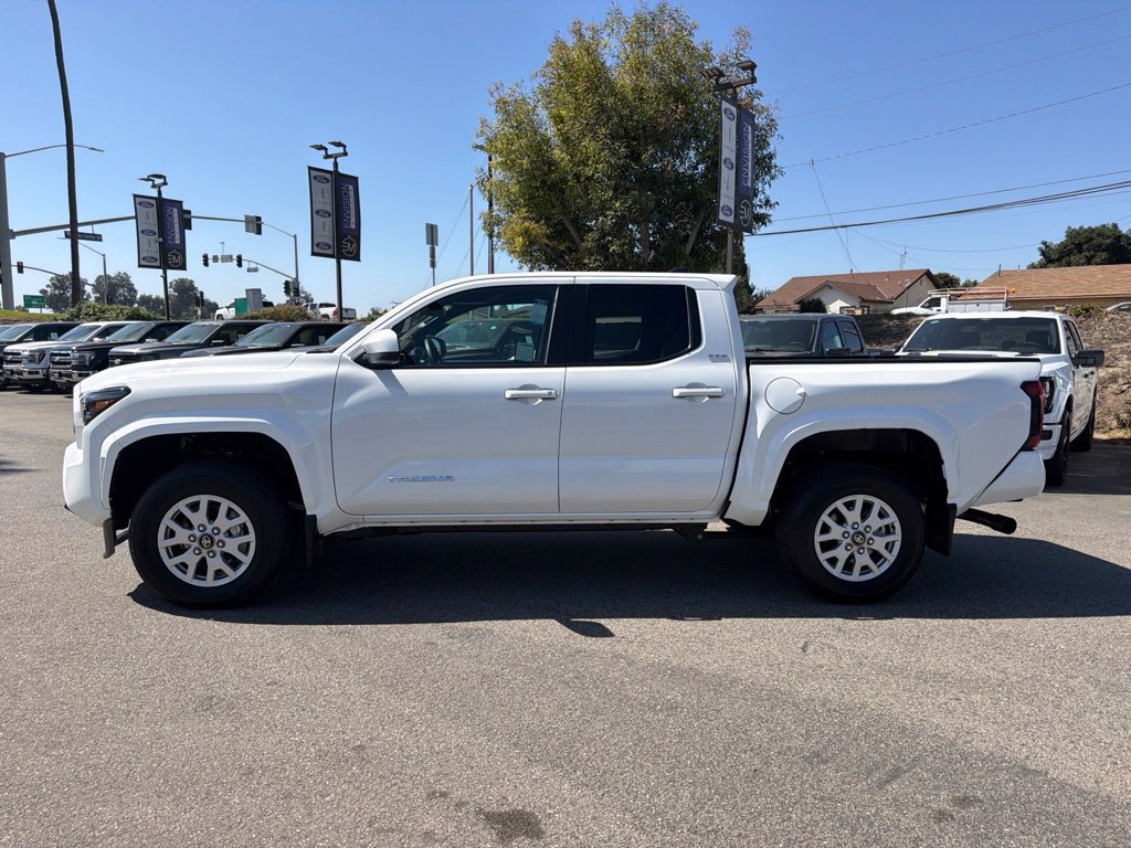 Used 2026 Toyota Tacoma SR5 AWD/4WD image 6