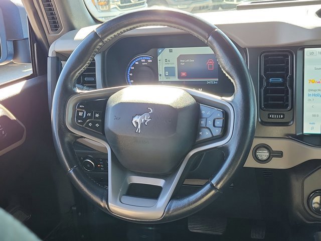 Certified 2022 Ford Bronco Wildtrak image 18