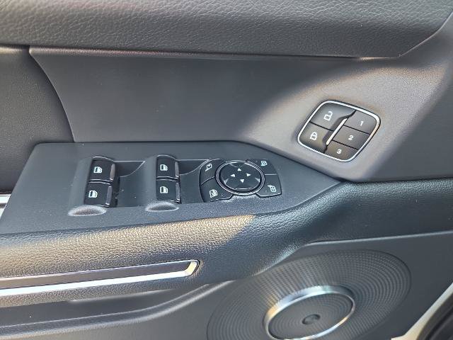 Certified 2023 Ford Expedition Limited AWD/4WD image 19