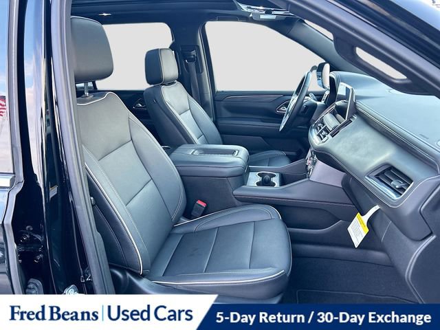 Used 2023 GMC Yukon XL SLT w/ SLT Luxury Package image 33