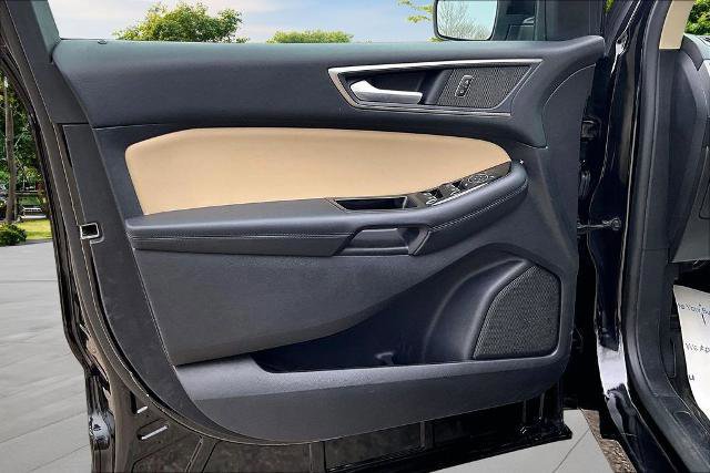 Certified 2020 Ford Edge SEL FWD image 22