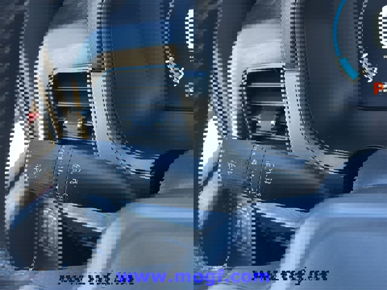 Certified 2022 Ford F150 Lariat w/ Equipment Group 502A High image 17