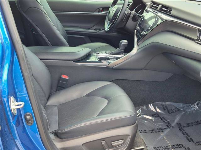 Used 2020 Toyota Camry XSE FWD image 19