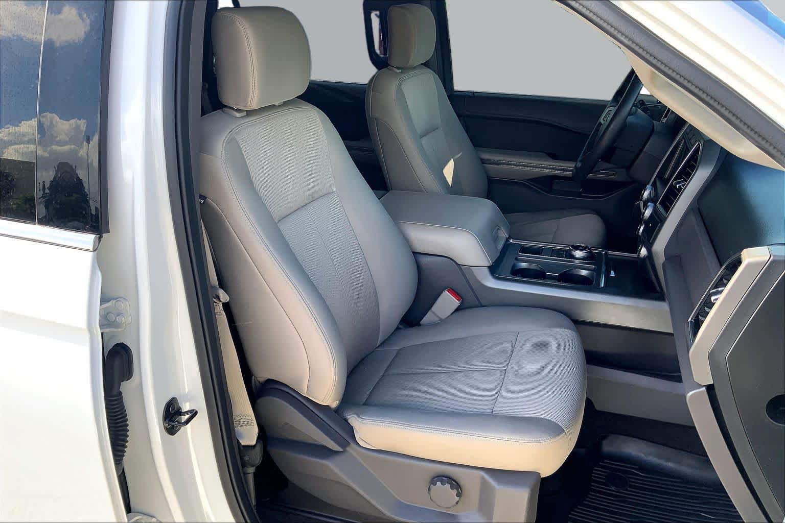 Certified 2020 Ford Expedition XLT w/ Cargo Package RWD image 9