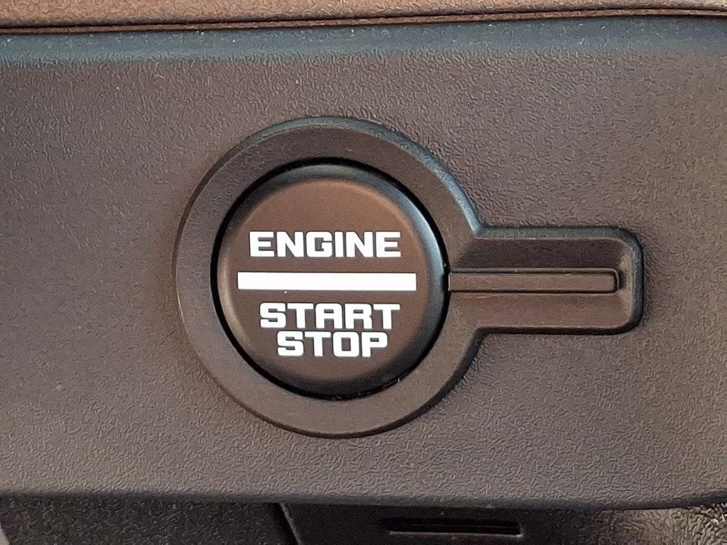 Certified 2025 Ford Bronco Badlands w/ Sasquatch Package AWD/4WD image 27