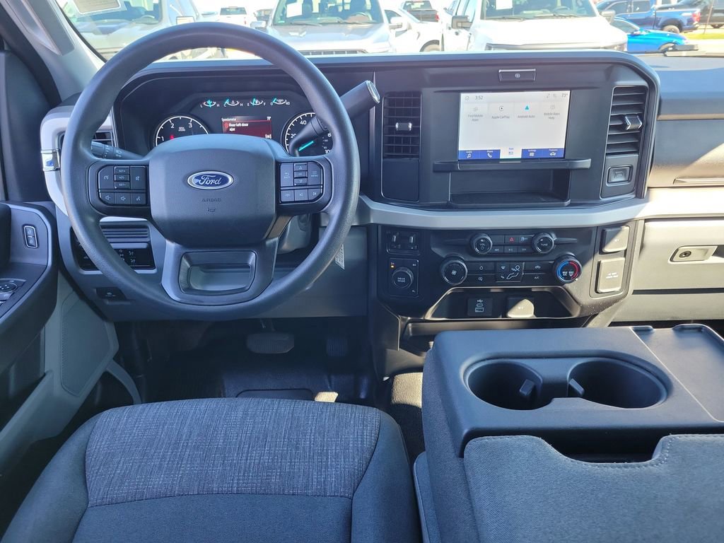 Certified 2025 Ford F350 XLT image 12