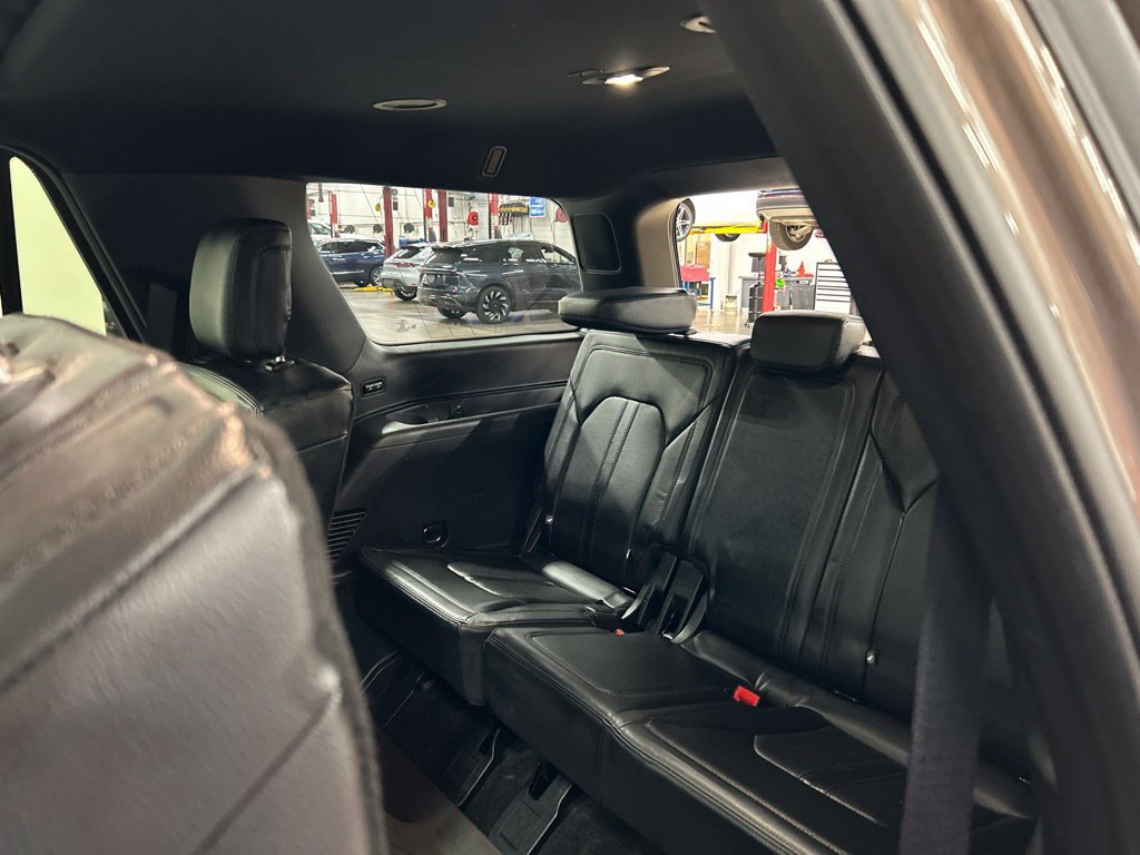 Certified 2019 Ford Expedition Limited w/ Equipment Group 301A AWD/4WD image 25