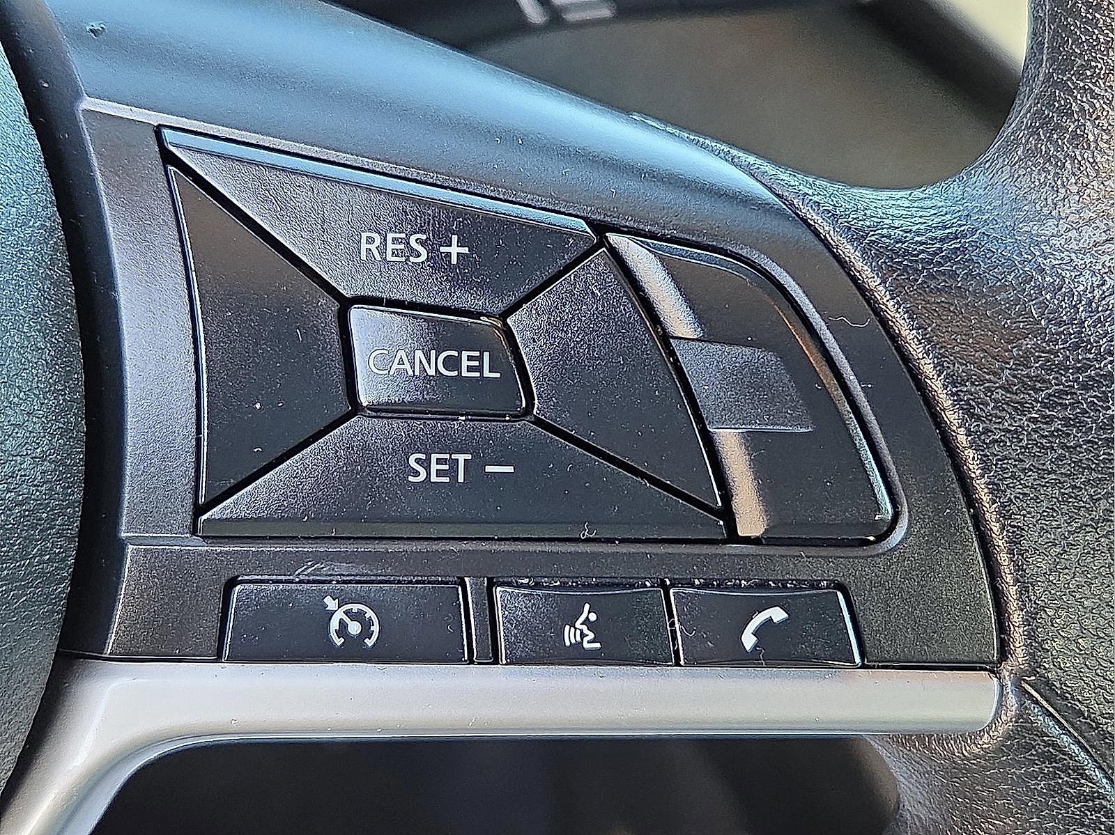 Used 2024 Nissan Altima 2.5 SV image 19