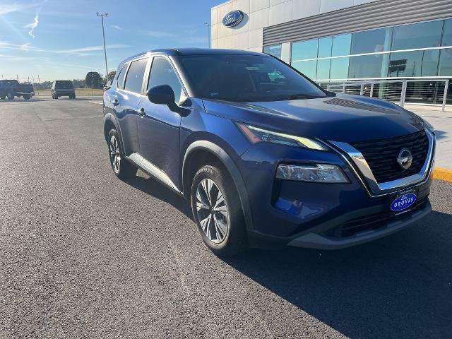 Used 2023 Nissan Rogue SV FWD image 3