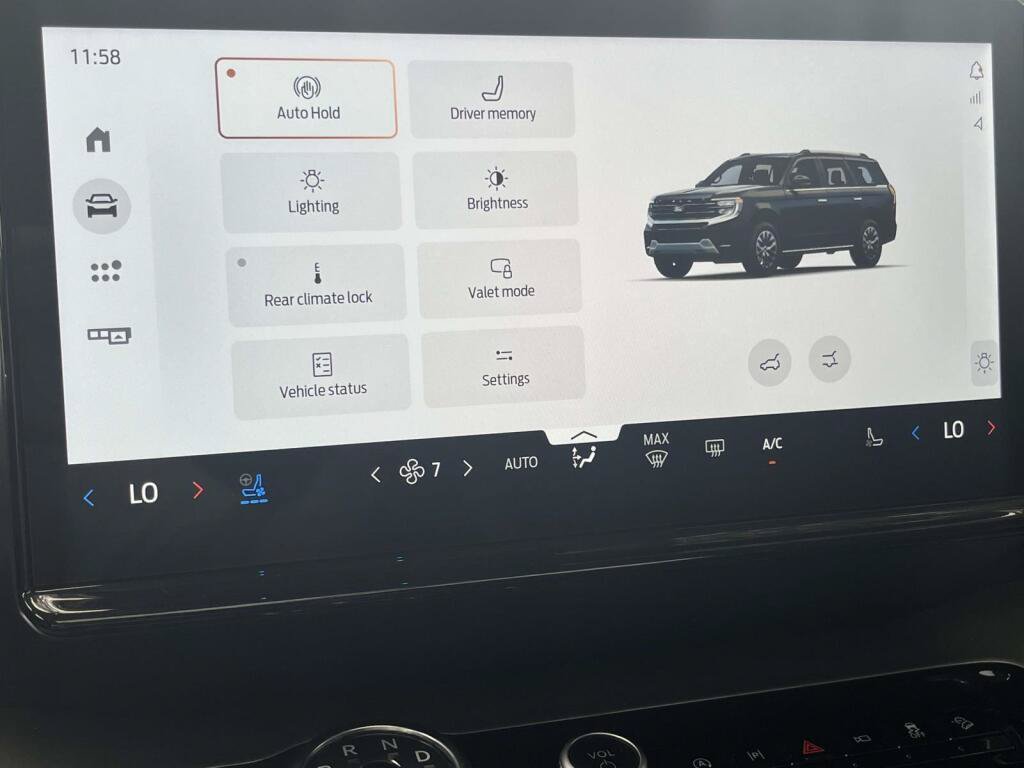 Certified 2025 Ford Expedition Platinum AWD/4WD image 29