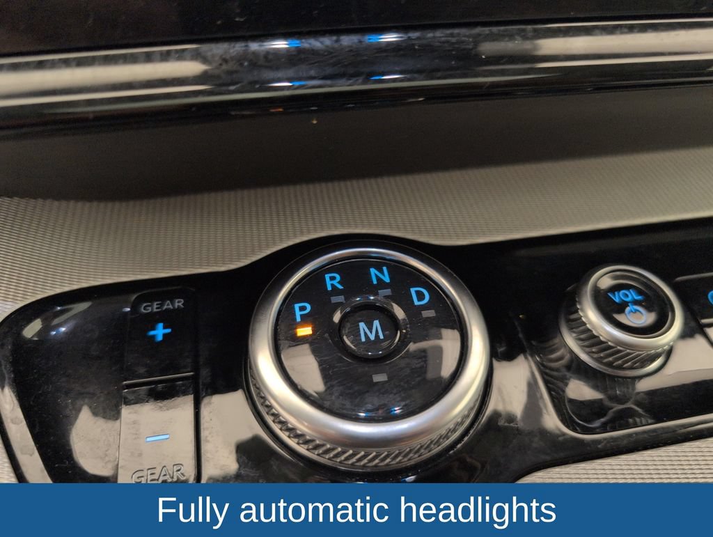 Certified 2025 Ford Expedition Active RWD image 29
