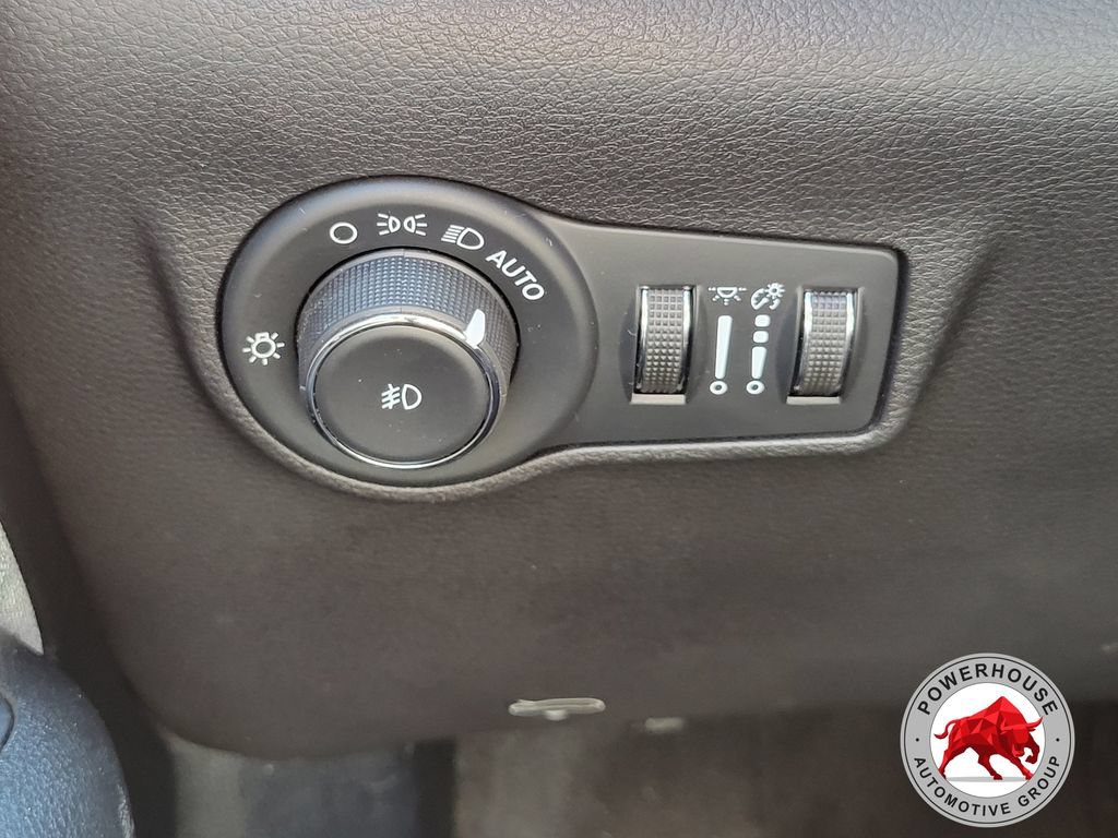 Used 2023 Jeep Compass Latitude AWD/4WD image 27