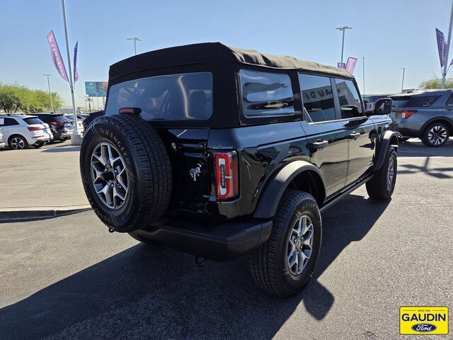 Certified 2022 Ford Bronco Badlands AWD/4WD image 7