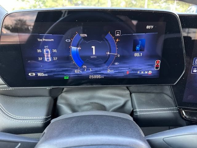 Used 2024 Chevrolet Blazer EV LT AWD/4WD image 28