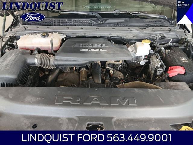Used 2022 RAM 1500 Limited w/ Cold Weather Group AWD/4WD image 19