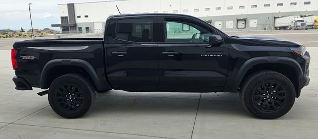 Used 2024 Chevrolet Colorado Trail Boss w/ Advanced Trailering Package AWD/4WD image 6