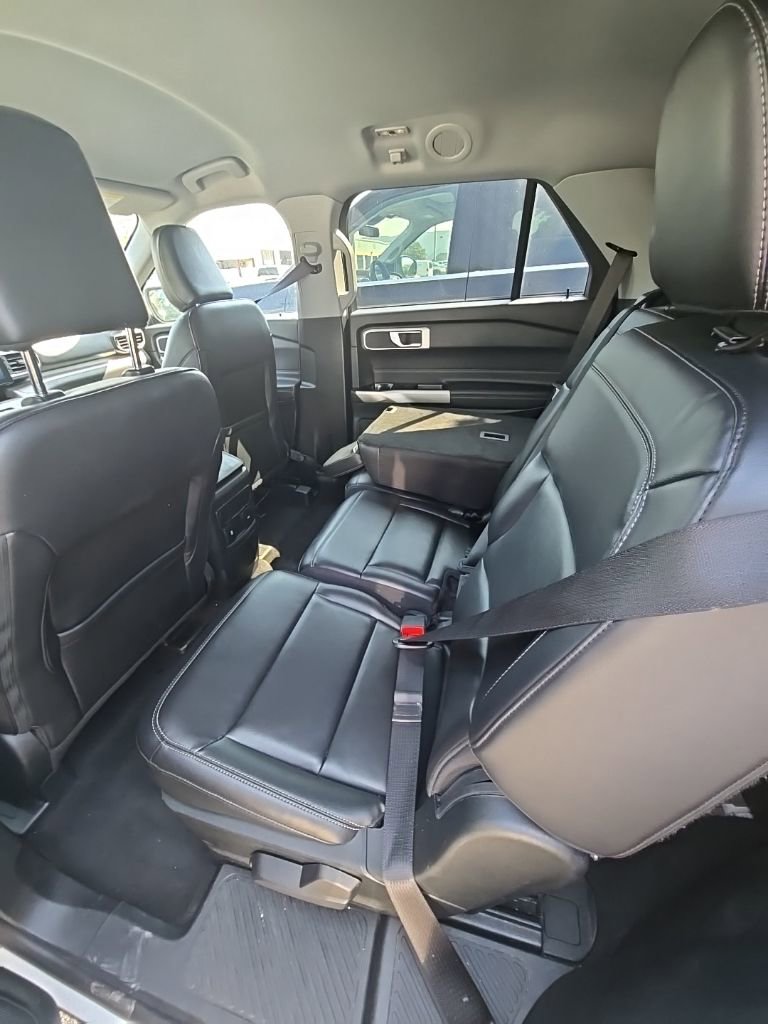 Certified 2023 Ford Explorer XLT w/ Equipment Group 202A image 12