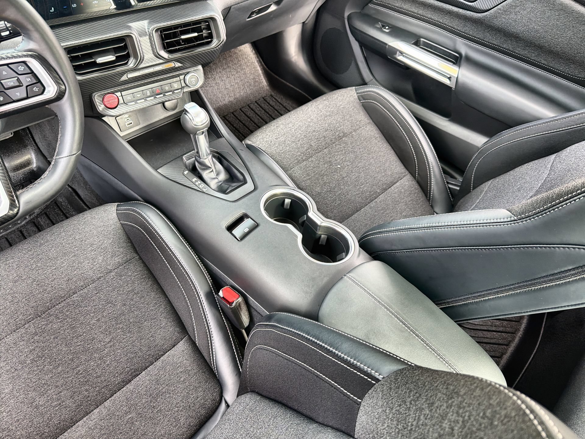 Certified 2025 Ford Mustang Coupe RWD image 20