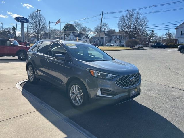 Certified 2024 Ford Edge SEL AWD/4WD image 4