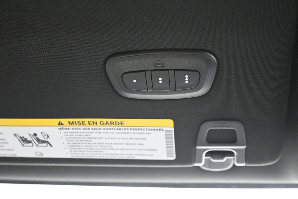 Used 2025 Jeep Grand Cherokee L Limited AWD/4WD image 17