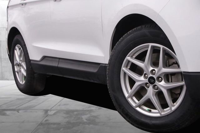 Certified 2024 Ford Edge SEL image 6