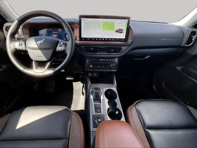 Certified 2025 Ford Bronco Sport Outer Banks w/ Outer Banks Tech Package+ AWD/4WD image 9