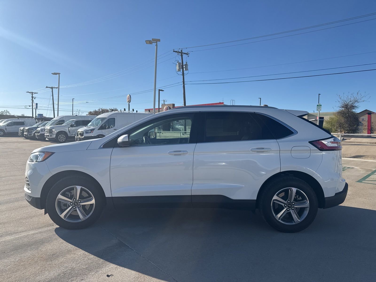 Certified 2024 Ford Edge SEL w/ Convenience Package image 6