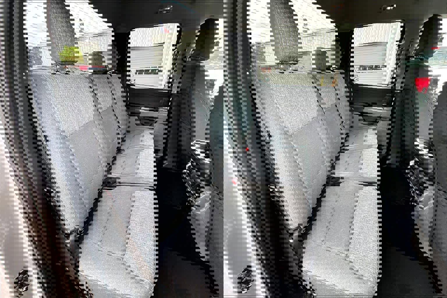 Certified 2022 Ford F150 Lightning XLT w/ Max Trailer Tow Package image 21