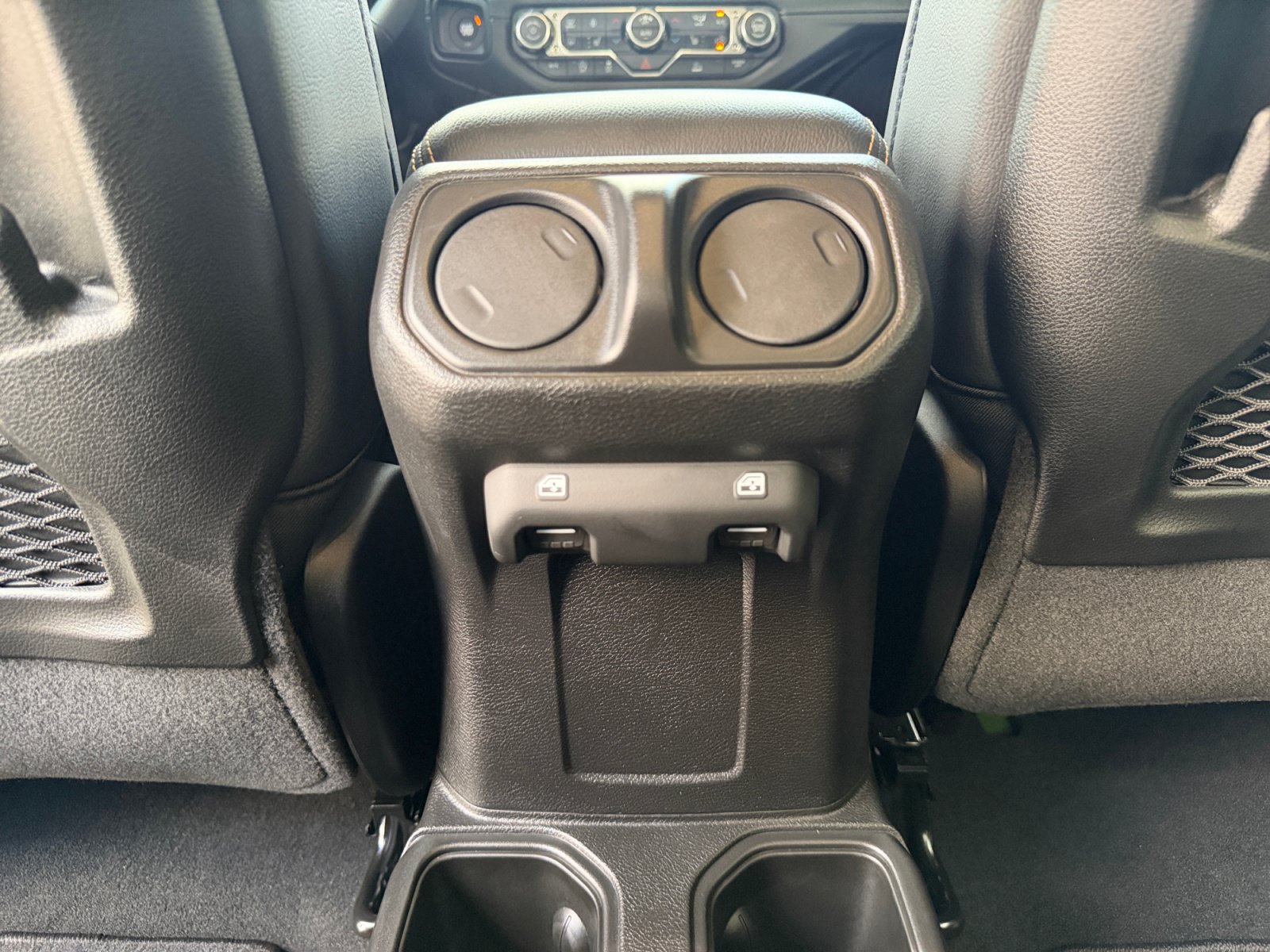 Used 2026 Jeep Gladiator Sport AWD/4WD image 23
