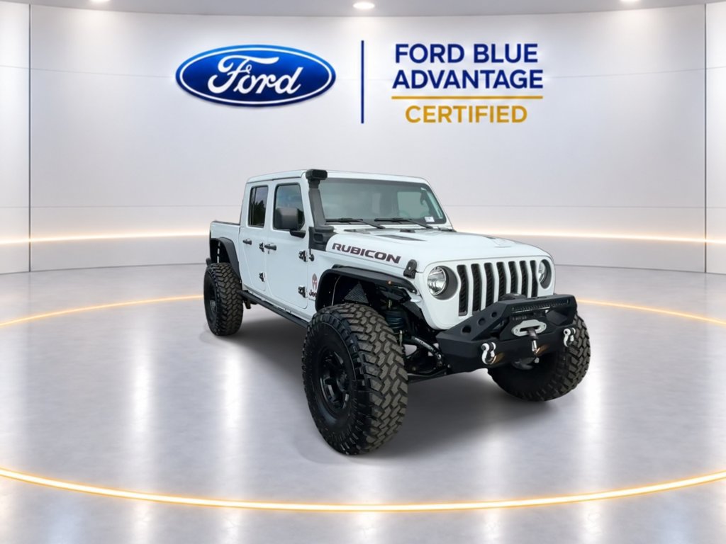 Used 2023 Jeep Gladiator Rubicon w/ Cold Weather Group AWD/4WD image 3