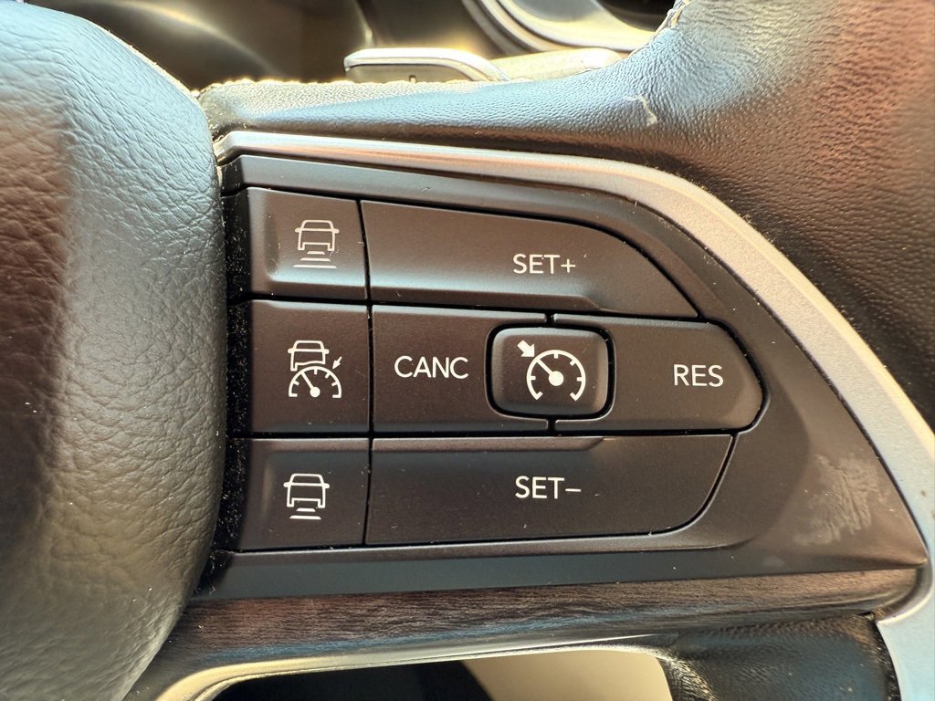 Used 2021 Jeep Grand Cherokee L Limited image 9