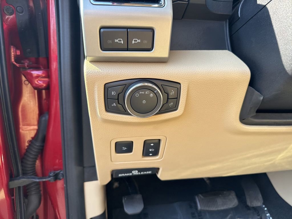 Certified 2020 Ford F350 Lariat w/ Lariat Ultimate Package image 20