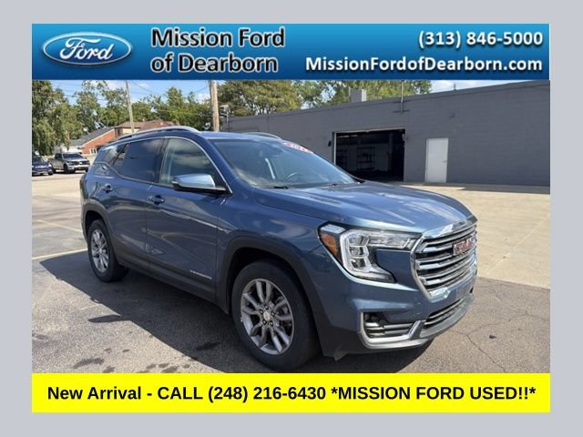 Used 2024 GMC Terrain SLT