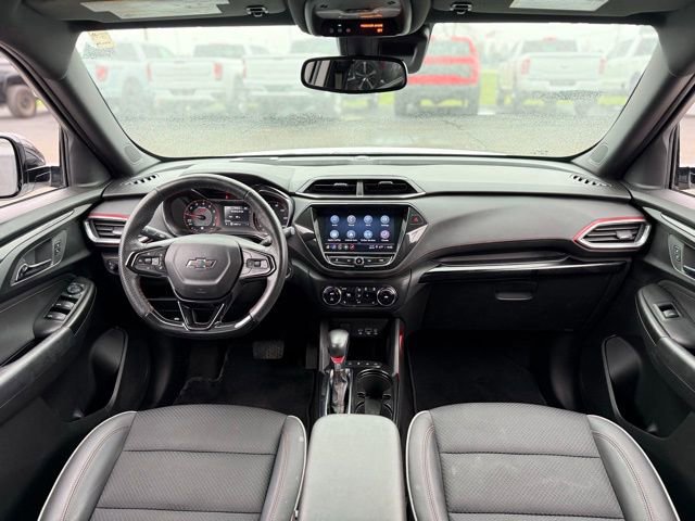 Used 2023 Chevrolet TrailBlazer RS w/ Convenience Package image 14