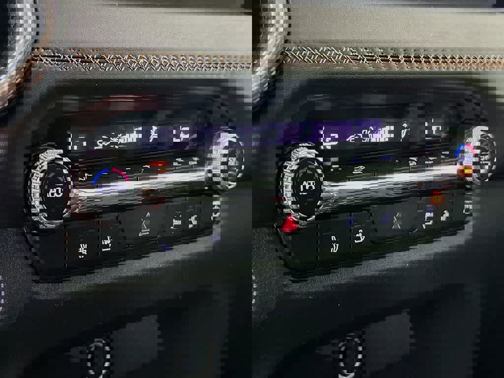 Used 2025 MAZDA CX-50 AWD 2.5 S w/ Premium Plus Pkg image 21