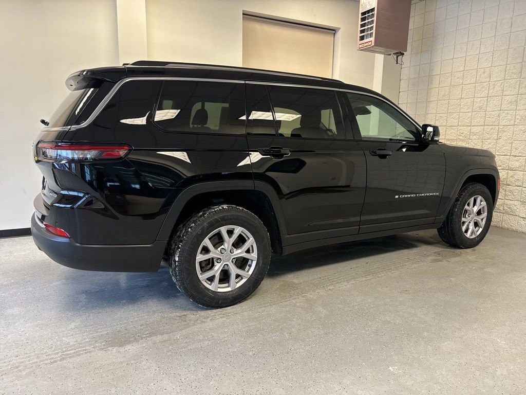 Used 2022 Jeep Grand Cherokee L Limited image 8