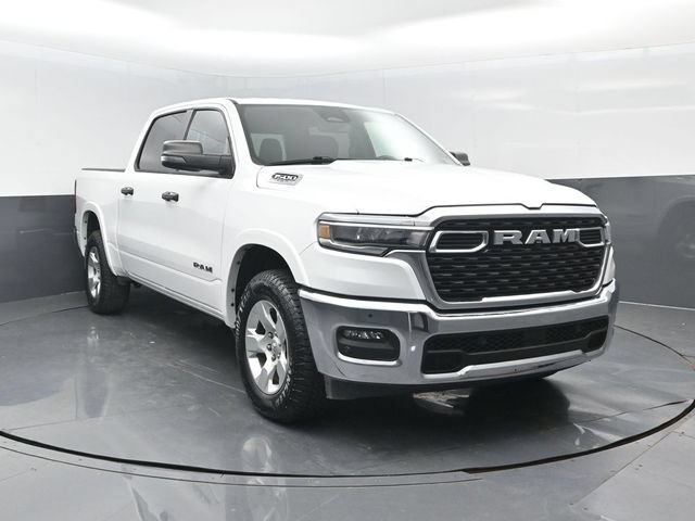 Used 2025 RAM 1500 Big Horn AWD/4WD image 2