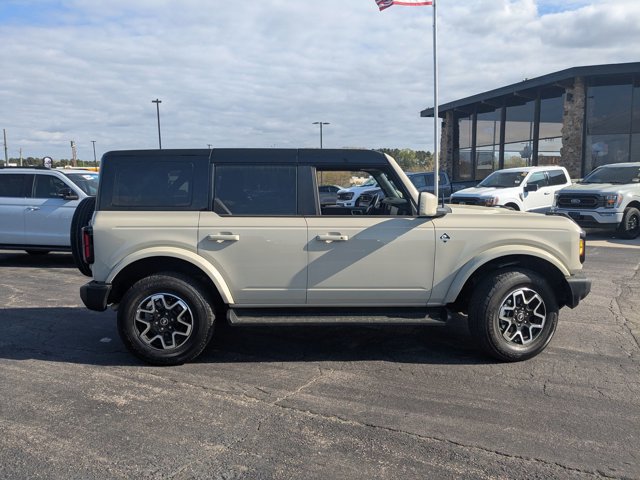 Certified 2025 Ford Bronco Outer Banks image 6