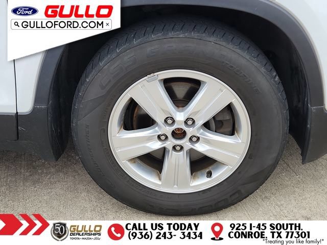 Used 2017 Chevrolet Trax LT w/ LT Convenience Package FWD image 30