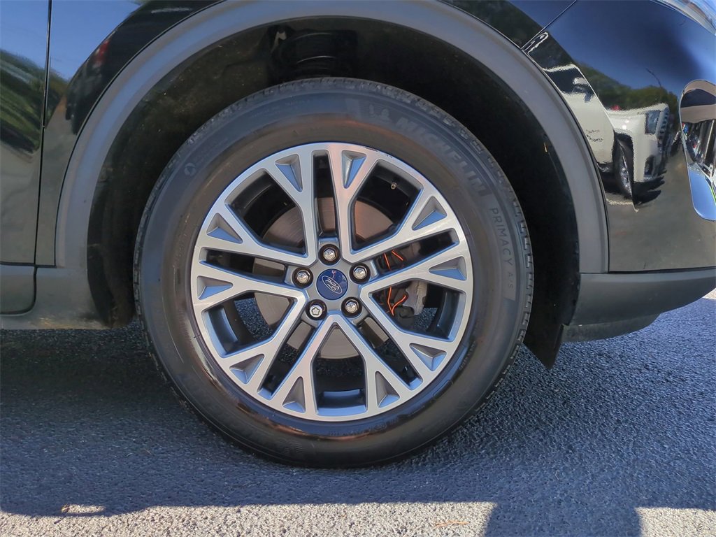 Certified 2022 Ford Escape SEL image 11